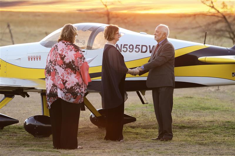 We got married by our RV-9A on Valentine’s Day!